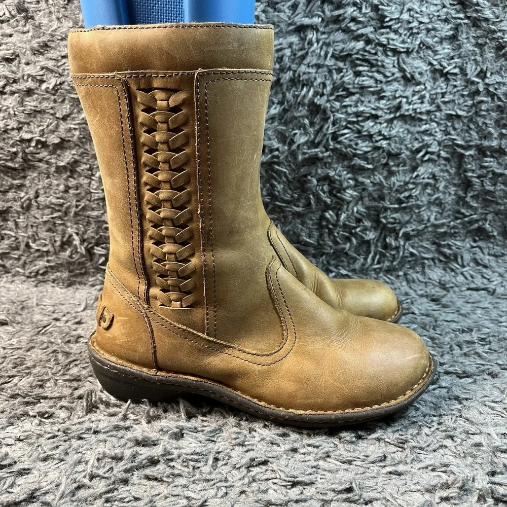 UGG Australia 1006083 Kaleen Leather Boots Sheepskin Chestnut Size 5
